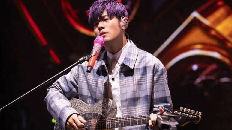 周杰伦方谈连续17年捐款助学：是原本就该做的事，不会特别去讲封面图