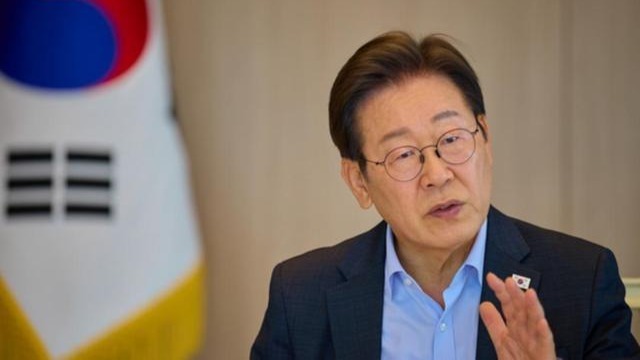 韩外长访华之际，李在明打破沉默，说着最软的话，全盘拒绝特朗普