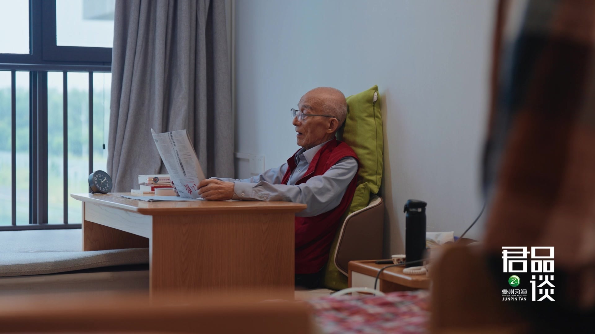 游本昌女儿回忆成长经历，曾因父亲忙碌觉得其不称职