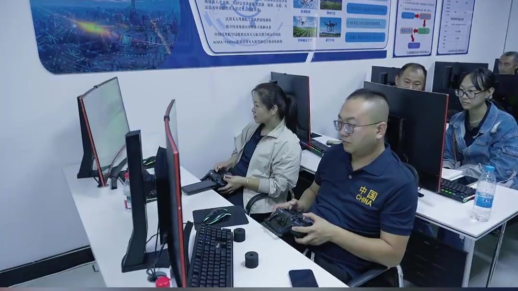 从懂航拍到会创业　甘肃金川无人机学员“翼”鸣惊人