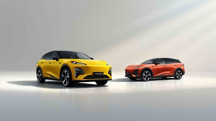 全新深蓝S07上市：15.69万起，全系标配华为乾崑ADS SE智驾