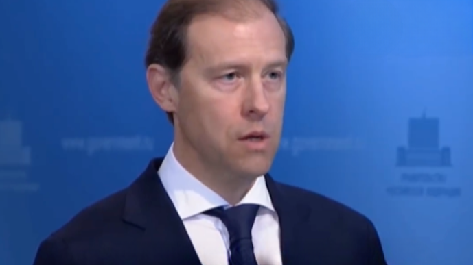 俄罗斯副总理：计划向中国飞机提供重型发动机