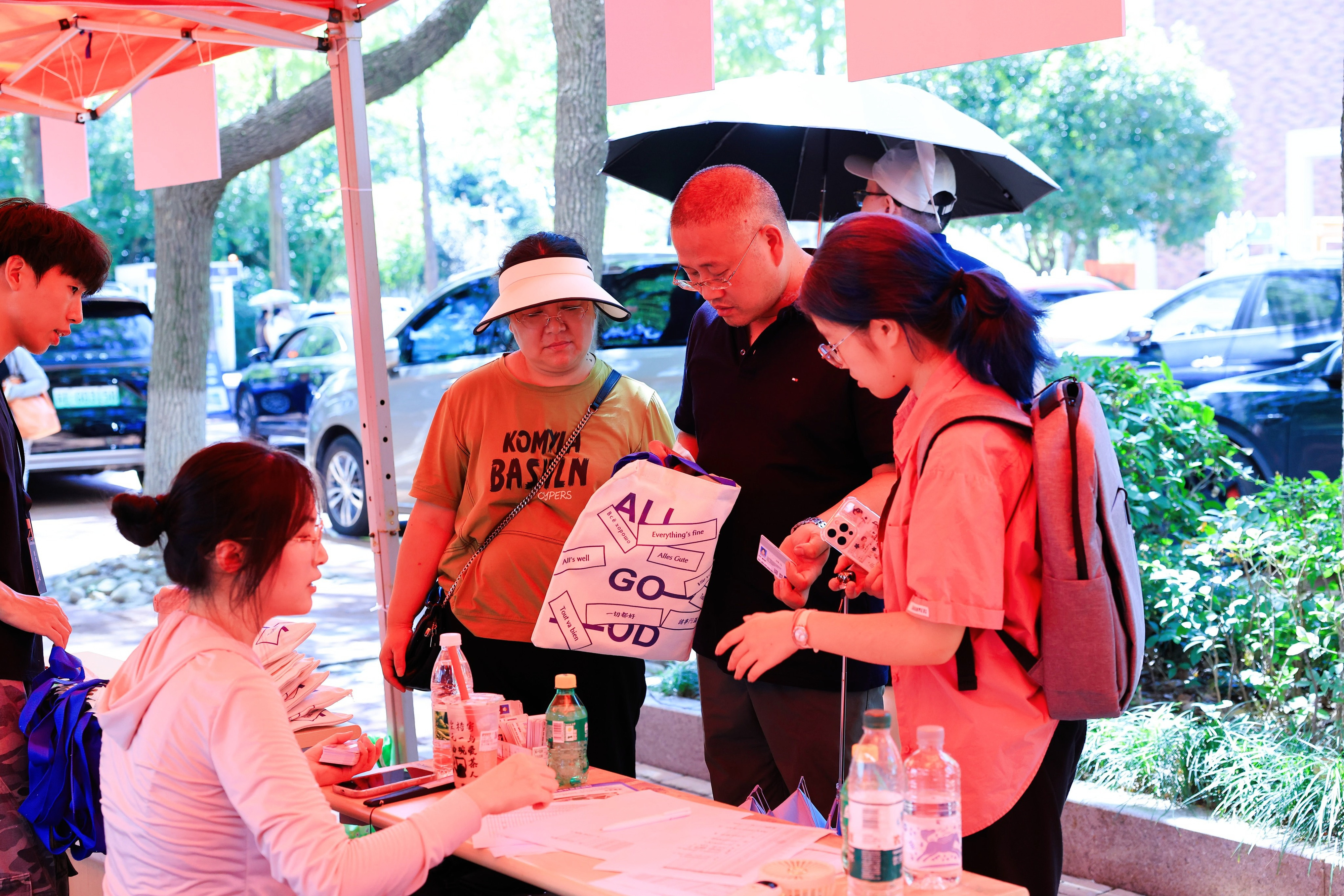 万里很好，你来更好！浙江万里学院以心为炬，点亮新生逐梦路