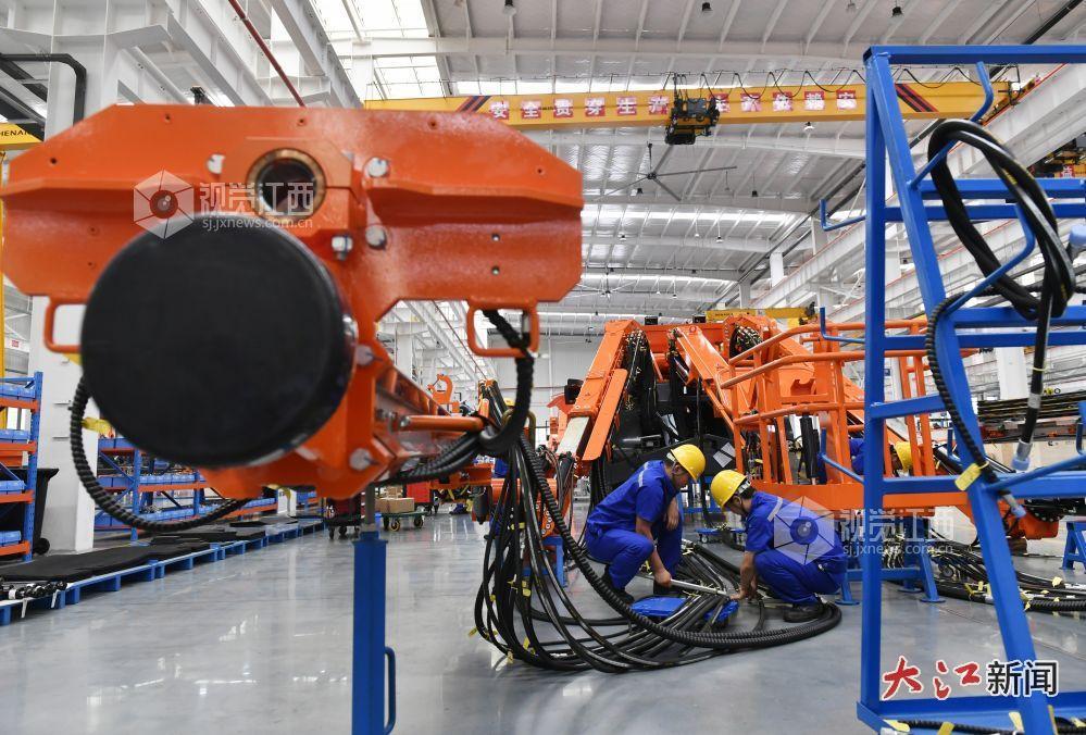 江西鑫通机械制造有限公司智能工厂（王祺 摄）