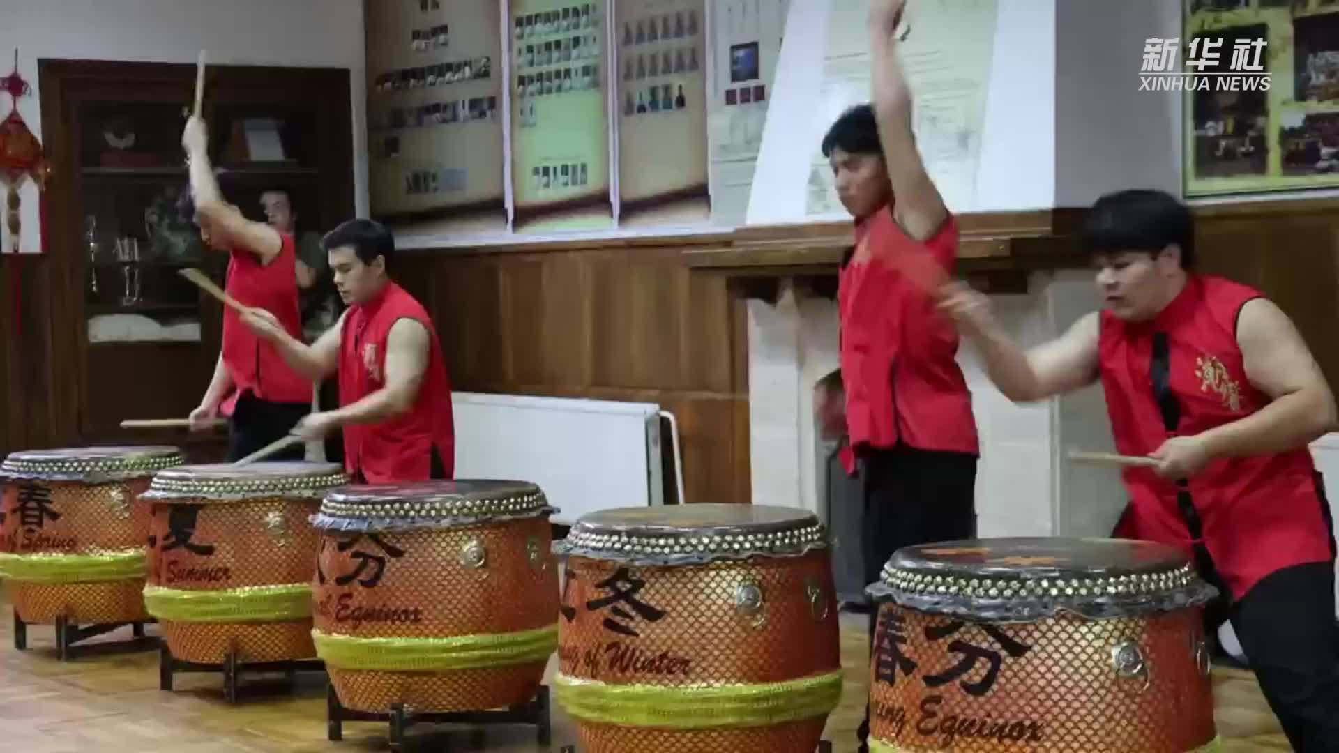 潮州鼓融入中华武术 布达佩斯掀起“中国风”