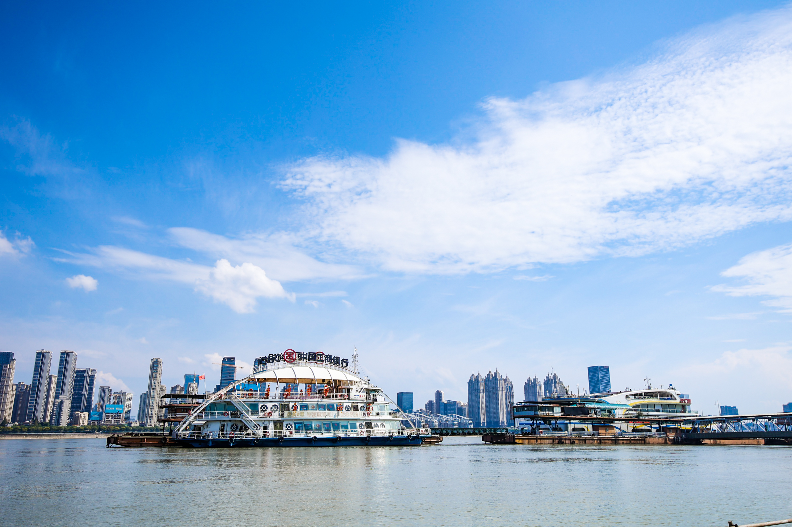 从“被动响应”到“主动发现”：解密武汉“一网统管”背后的技术实践