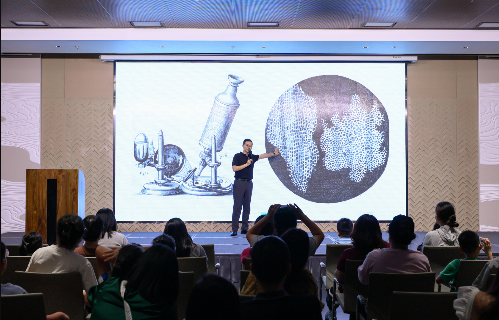 让艺术之光照进科学之城丨光明文化艺术中心2025周年艺术季暨开幕五周年发布会盛大举行