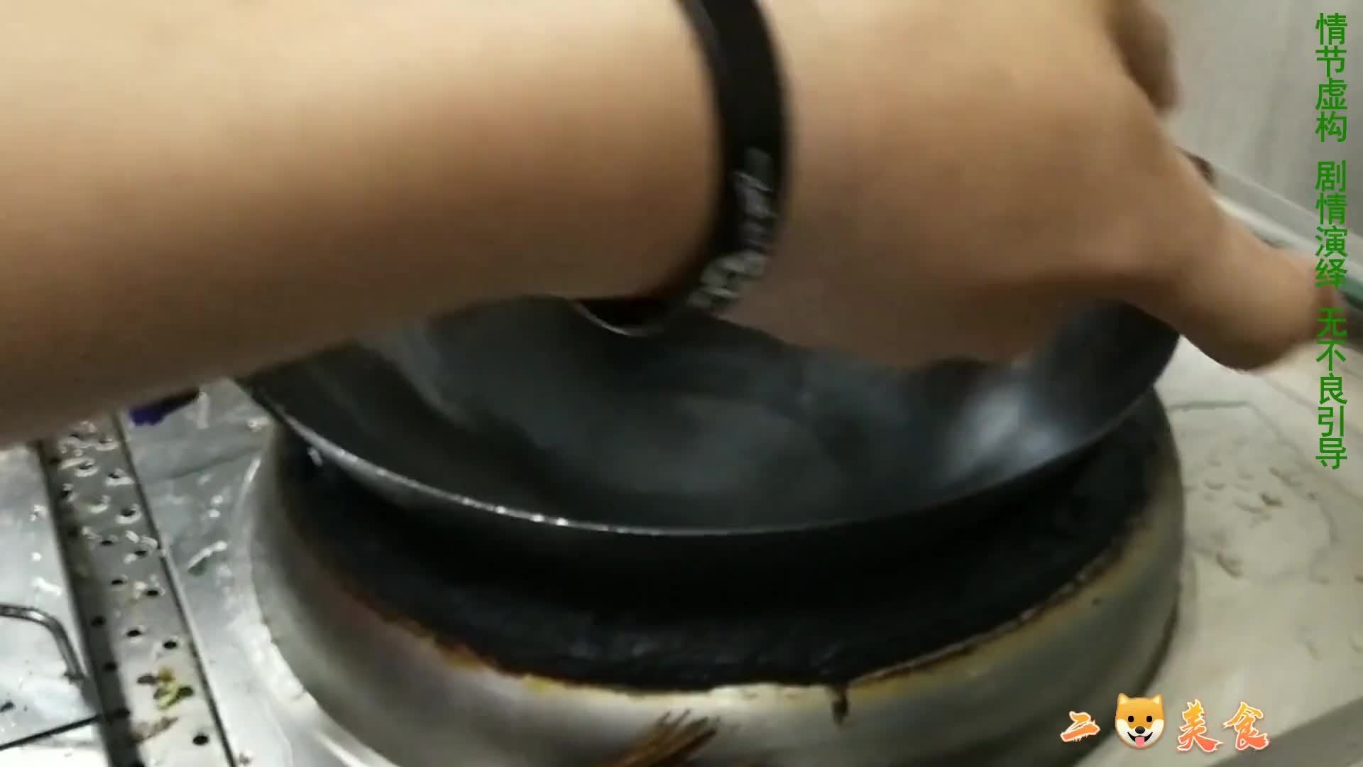 酒店新来的大厨工资18000，看他炒个豆腐，锅气十足，真是太牛了