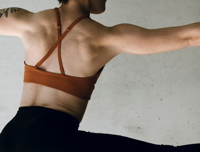 这样的“蝴蝶骨”很美?不用羡慕,得治