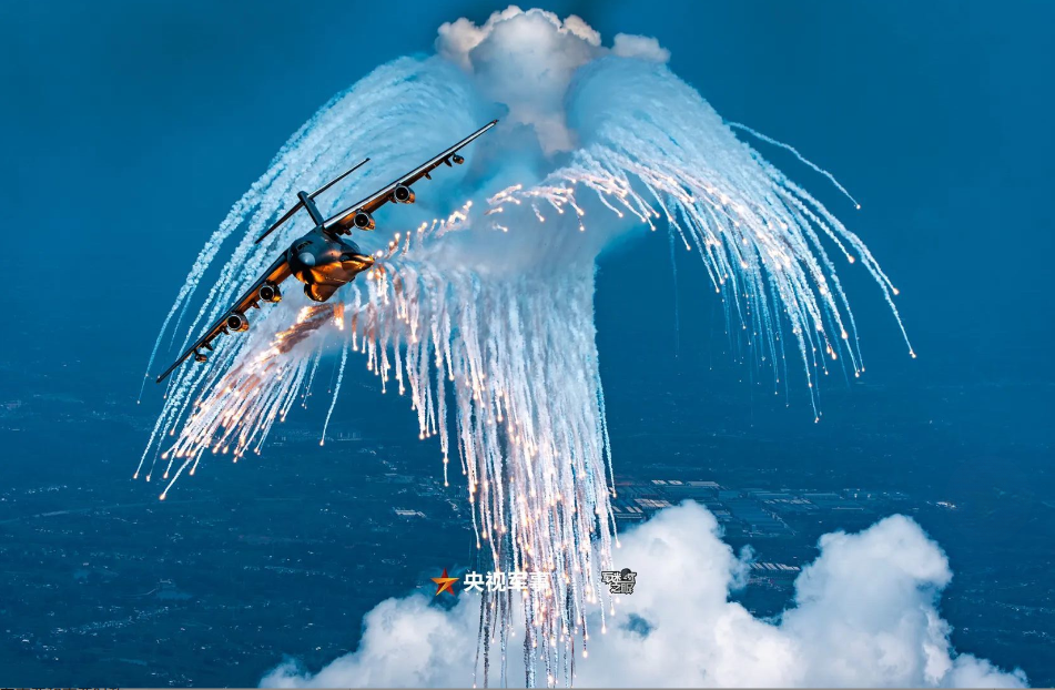 一組高清大圖感受中國戰機的力與美