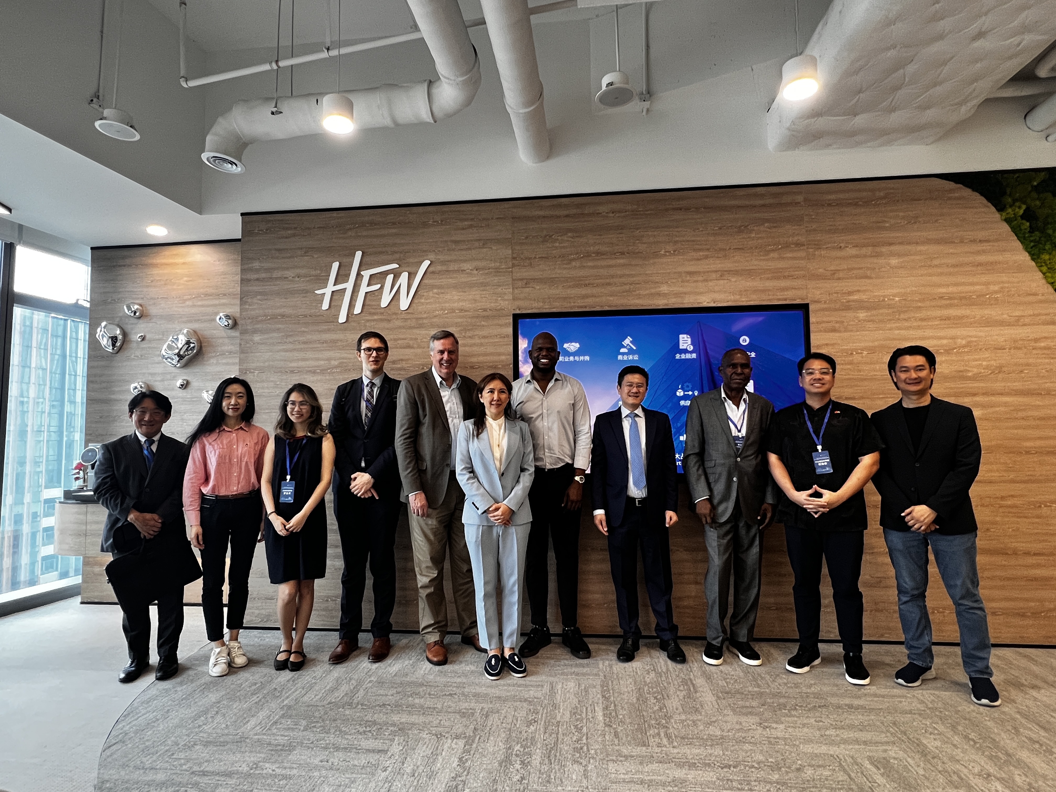 多国资深律师齐聚前海,共探深港国际法务区发展新机遇