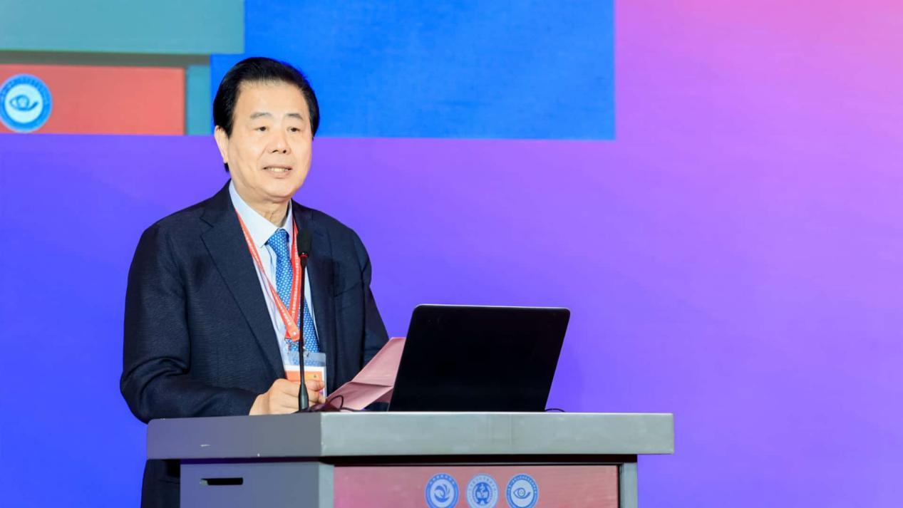 中华医学会眼科分会主任委员姚克教授致辞