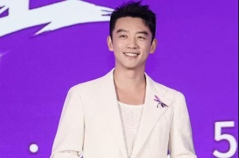 郑恺的宠娃秘诀：携手优博盖诺安，以科学守护宝贝黄金起点
