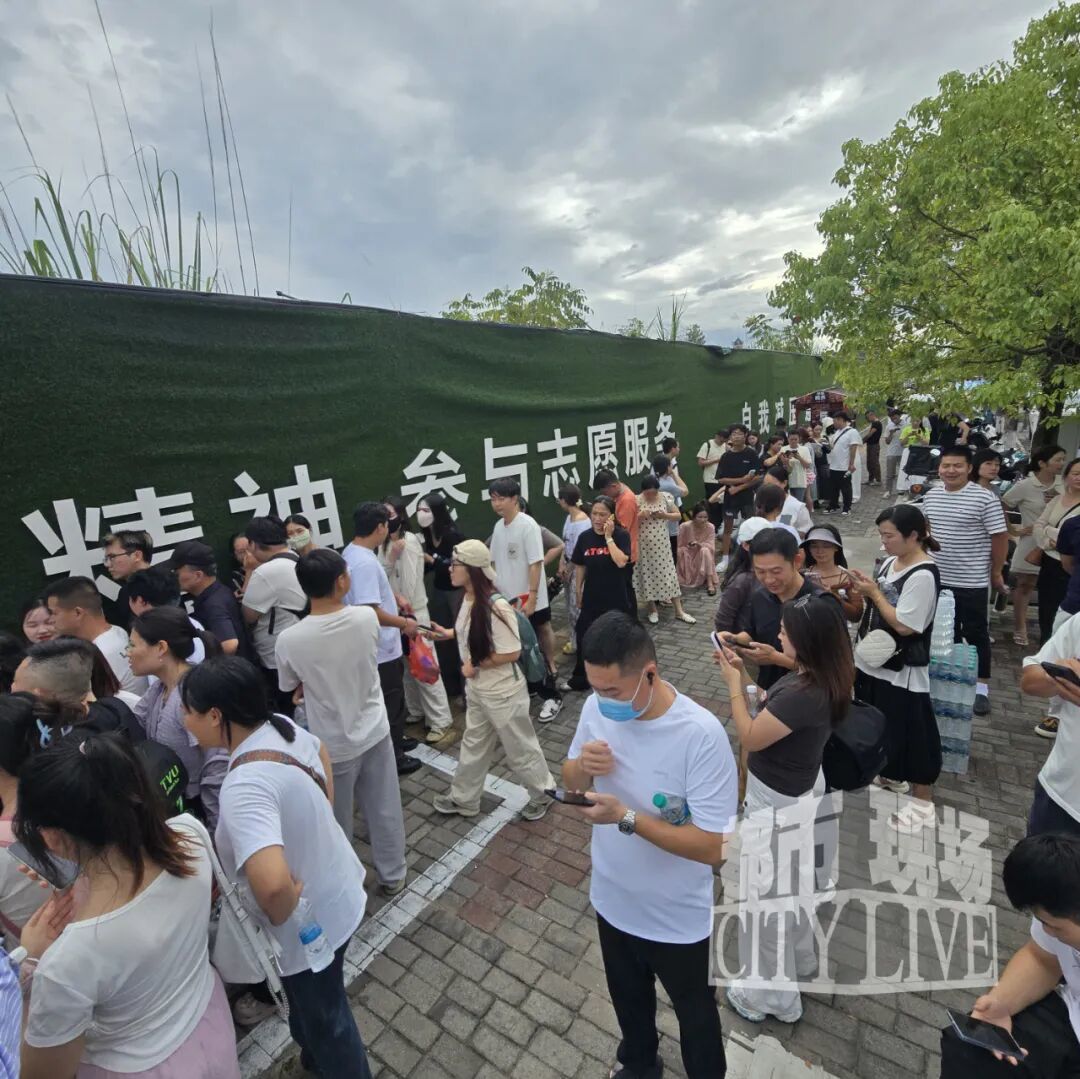 景德镇“鸡排主理人”爆火出圈！每人限购5份 跑腿费20元