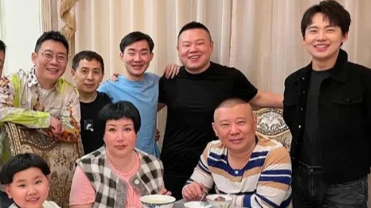 25年前弃郭麒麟赴日的胡中惠，美国定居后母子情淡了？封面图