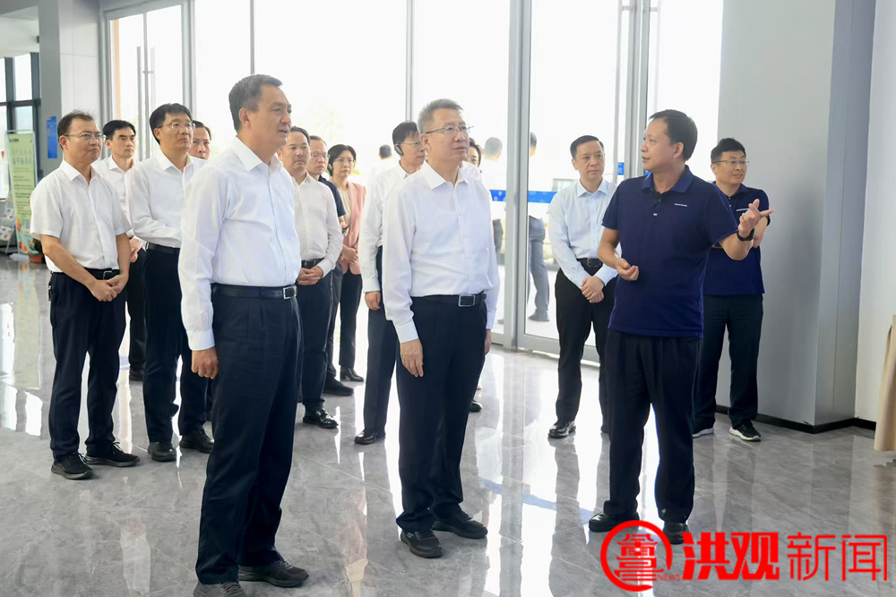 武汉市党政代表团在南昌考察 李红军会见郭元强一行并参加考察活动