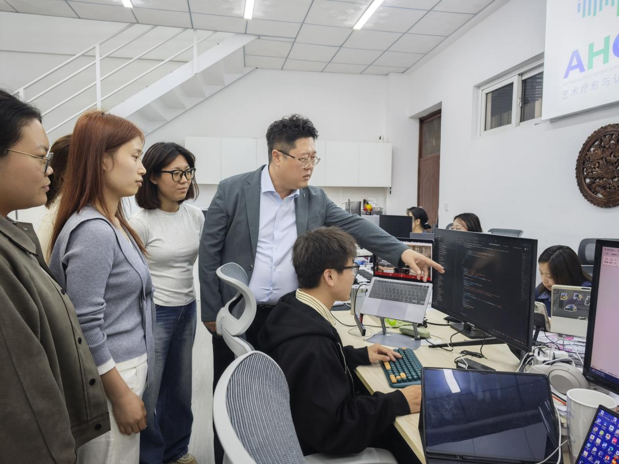 燕山大学音乐疗愈AI机器人技术实现新突破