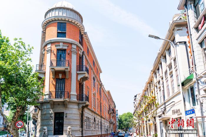 武汉历史街区焕新“再生” 成“城市漫游”热门地