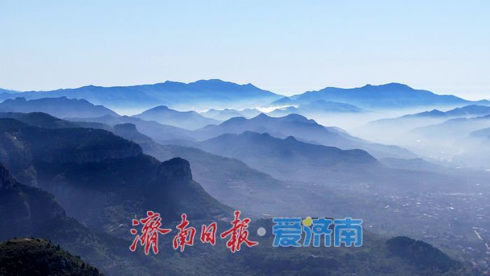 济南南部山区迎云海奇观 绘就现实版“千里江山图”
