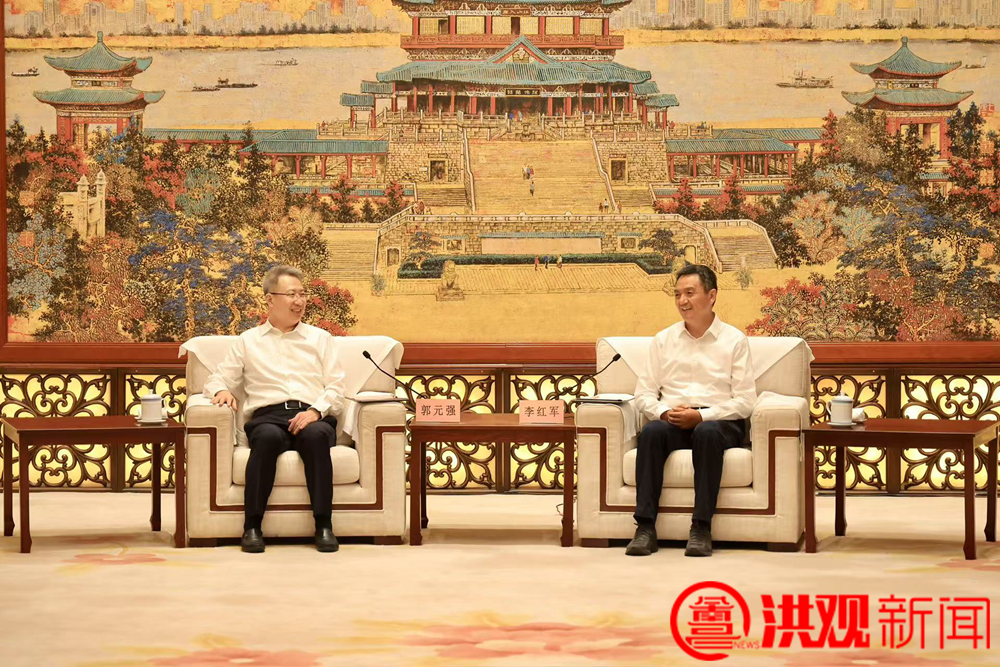 武汉市党政代表团在南昌考察 李红军会见郭元强一行并参加考察活动