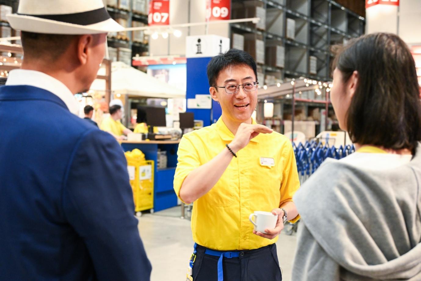 宜家家居郑州商场市场经理 王斌