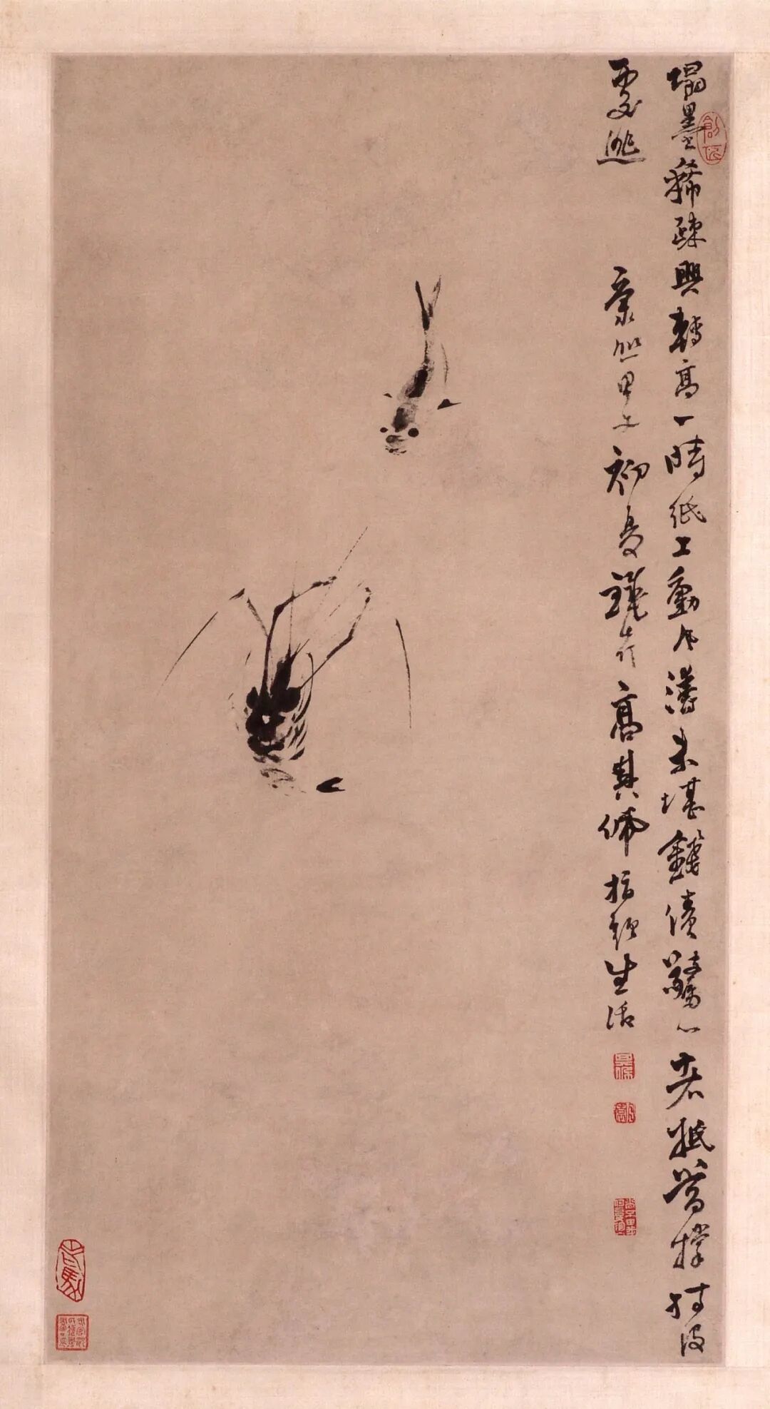 《鱼虾水戏图轴》