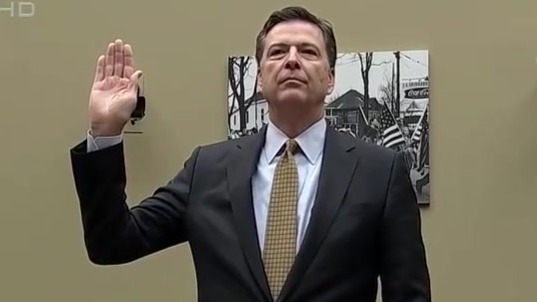 前FBI局长科米被起诉，曾调查“通俄门”