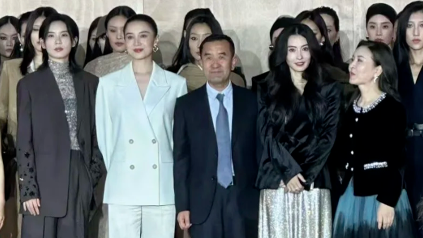 当45岁宋佳与45岁张柏芝站在一起，我才明白什么叫顶级自律封面图