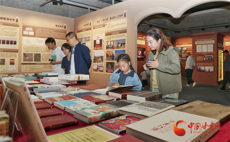 敦煌文博会成果发布 快看有啥“金”喜