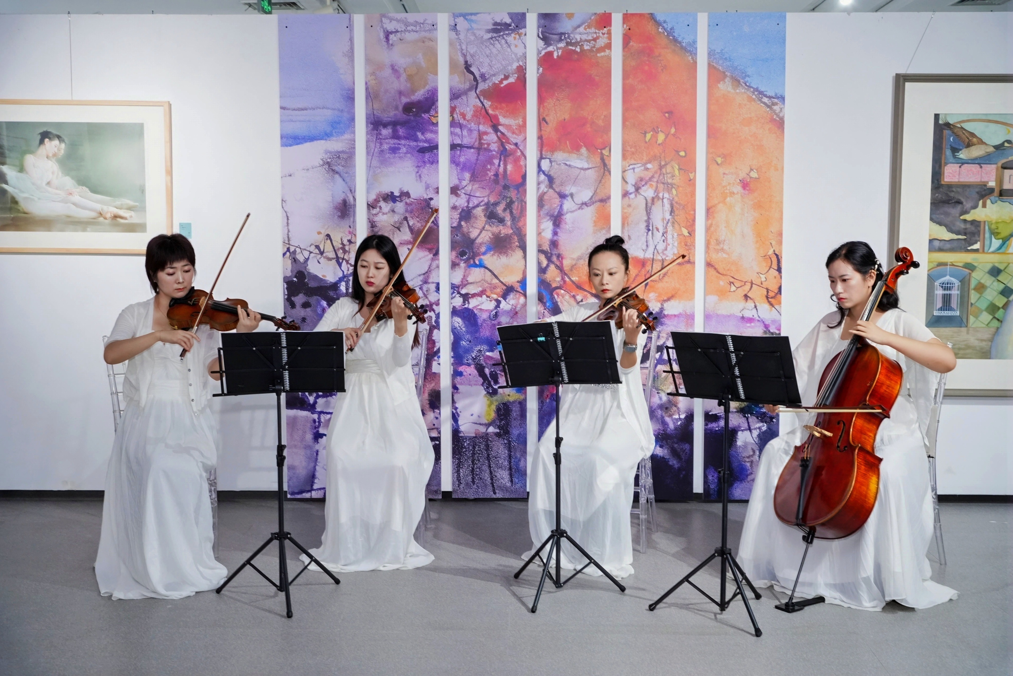 第十一届“水彩崂山”青岛当代水彩艺术展开幕