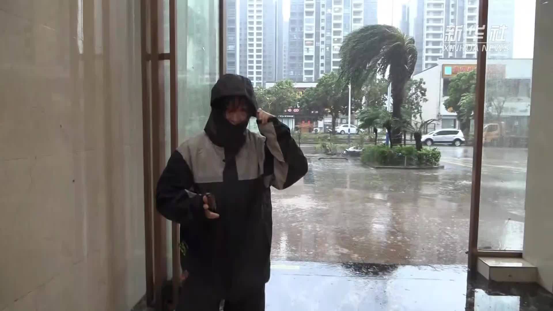 广东阳江：记者直击台风“桦加沙”12级风圈