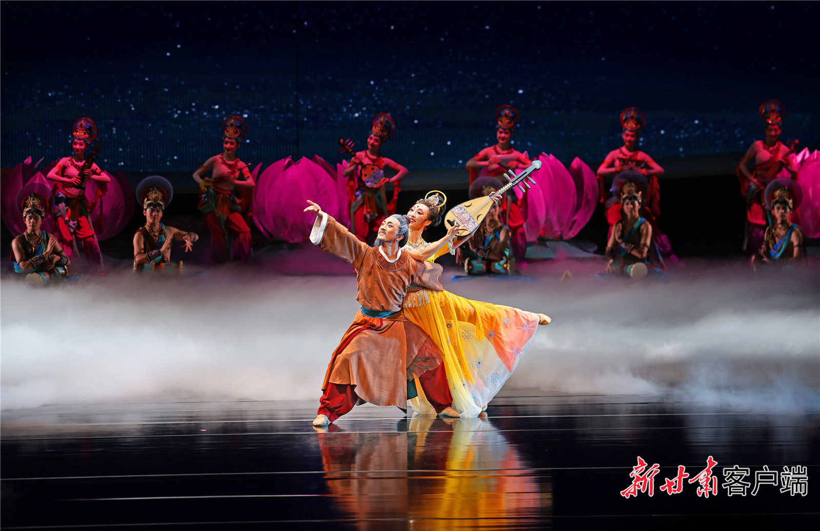 2025年综合提升新版《丝路花雨》在敦煌大剧院精彩上演