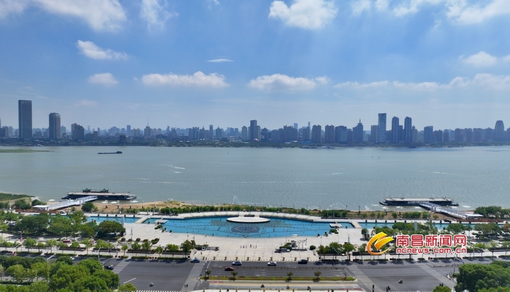 南昌秋水广场客运停靠点基本完工 将于国庆期间投入使用（图）