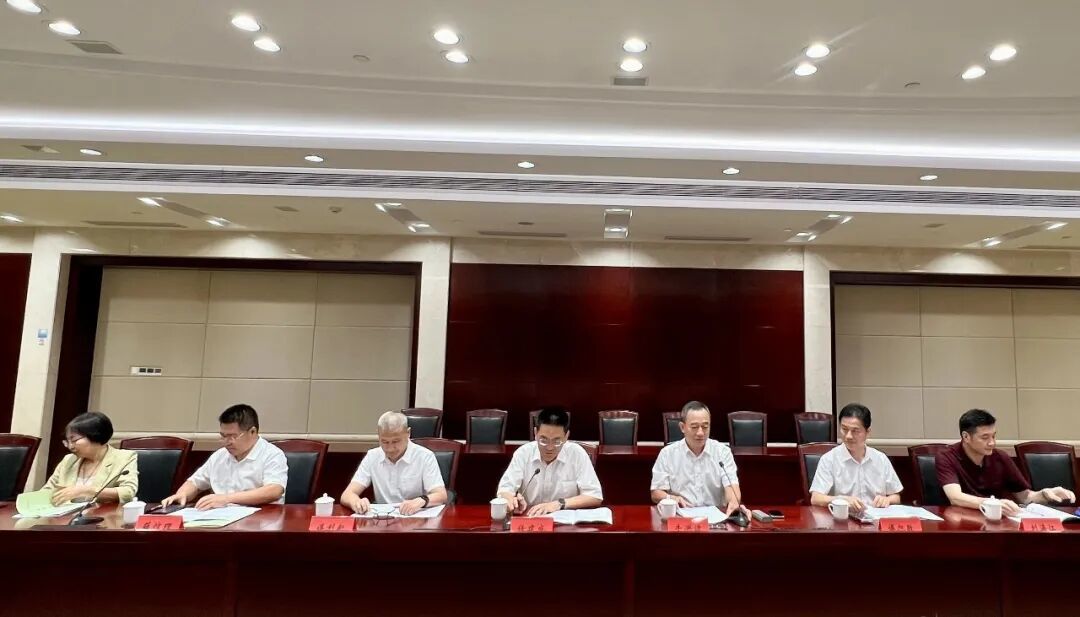 宁波市侨联十届十二次常委会议召开