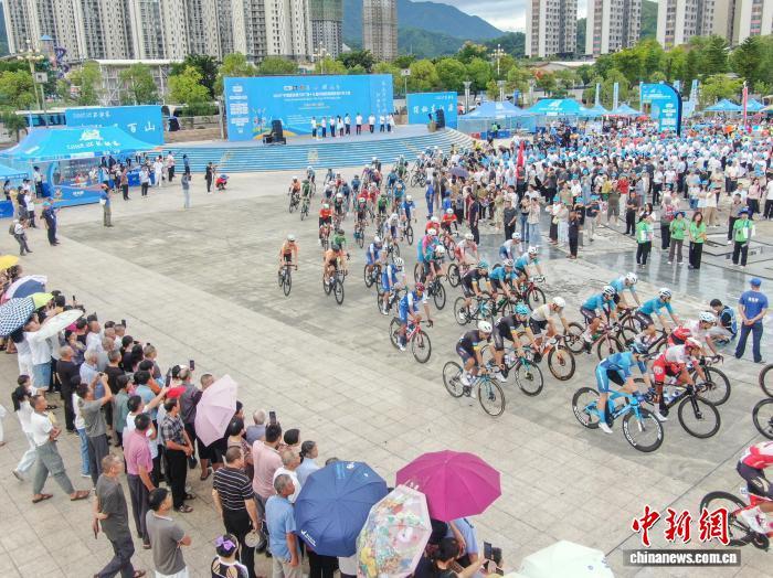 第十三届环鄱赛第十赛段安远站：车手从城市骑进东江源头三百山（图）