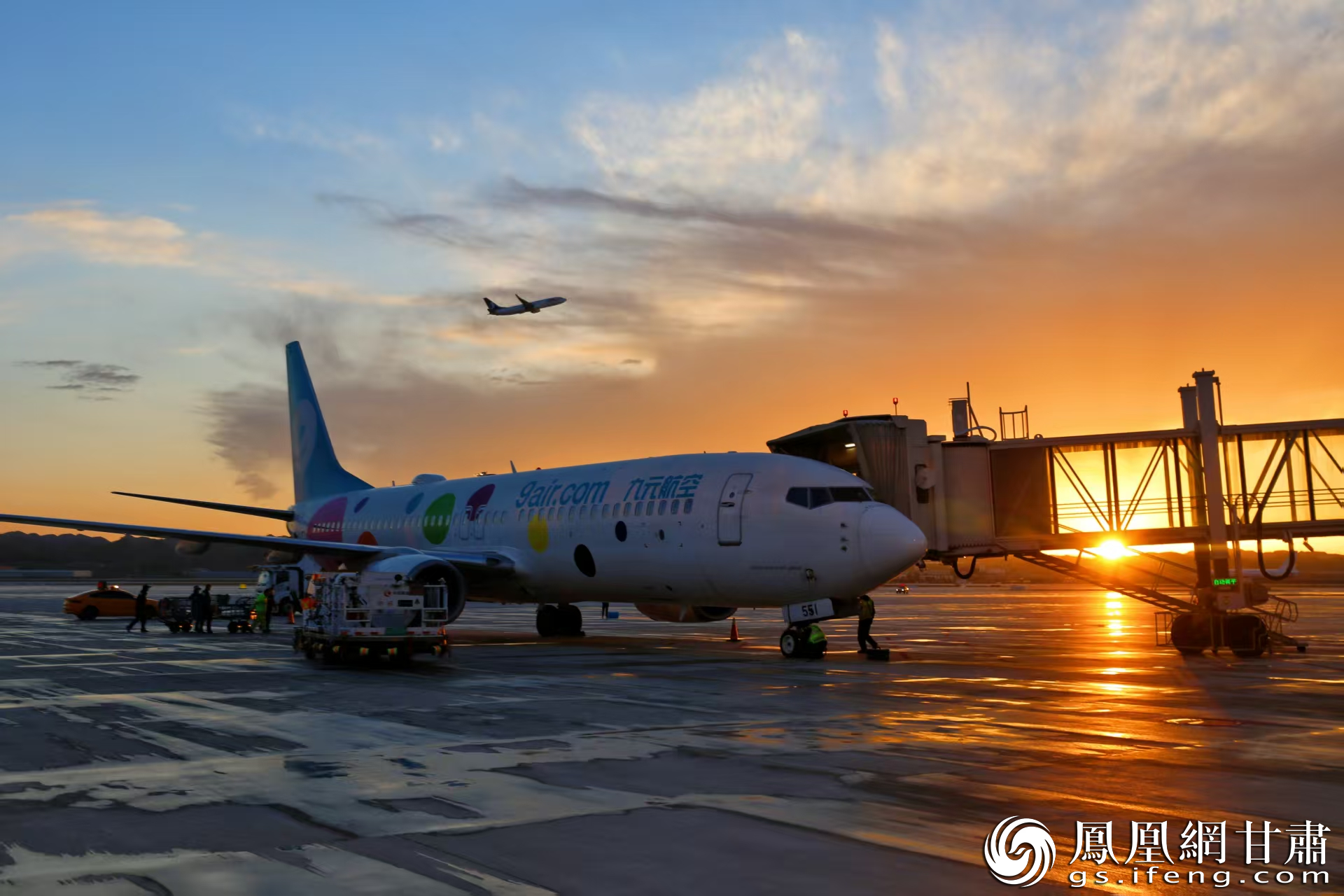 筑巢引凤 兴业提质 摄影/曹昱