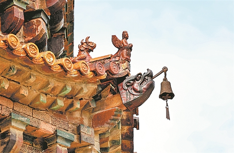 祐国寺塔塔檐。