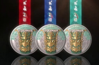 和氏乳业·2025宝鸡马拉松官方线上赛奖牌亮相