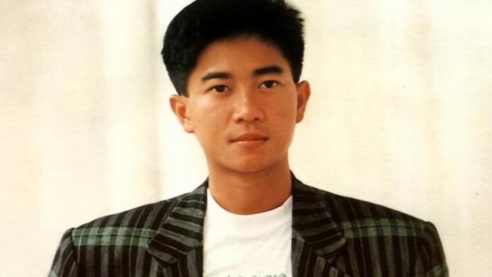 陈百强的两段感情：一个离婚后没再嫁，一个二婚过得幸福