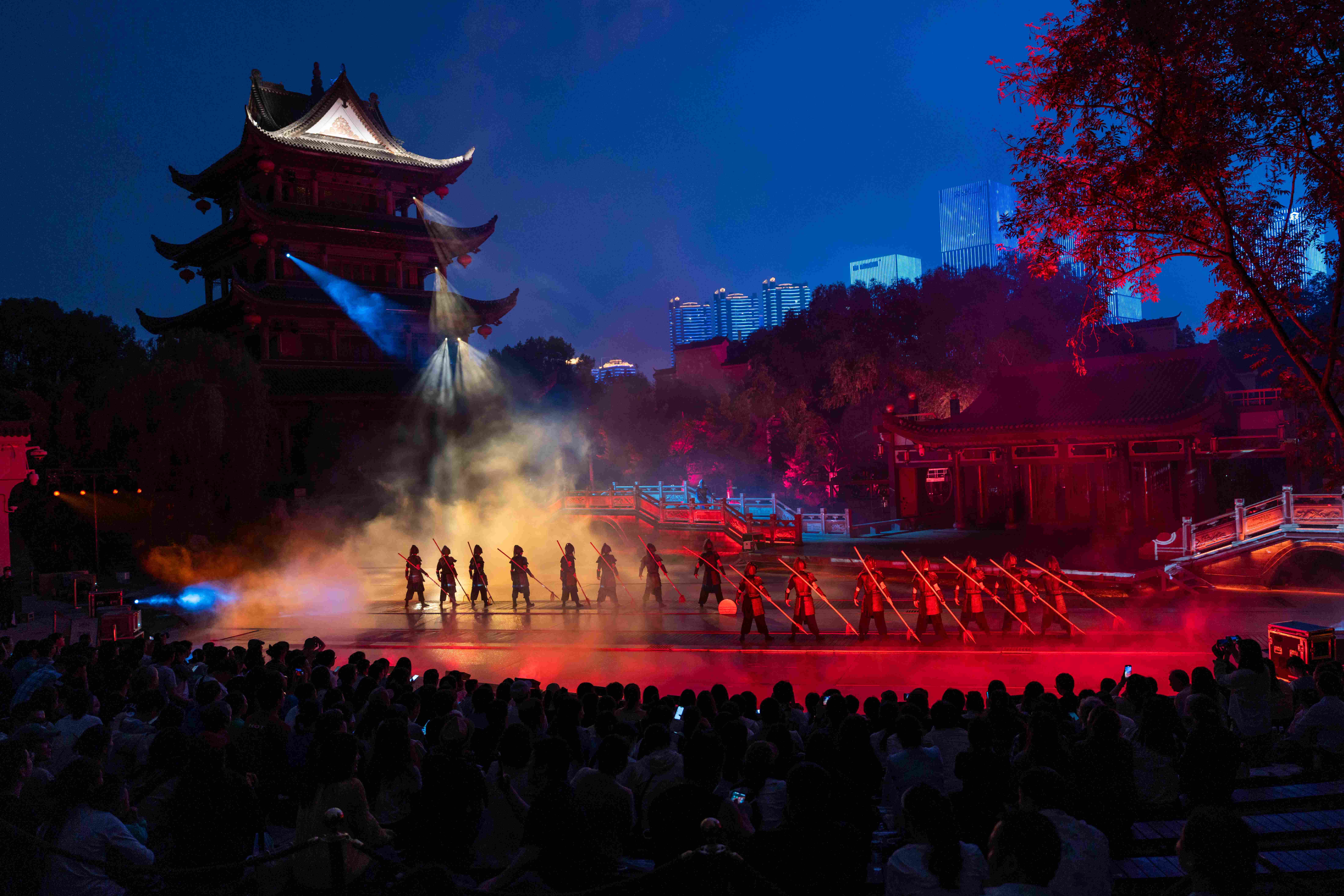 震撼首演，献礼国庆！这个国庆，橘子洲有大雪！