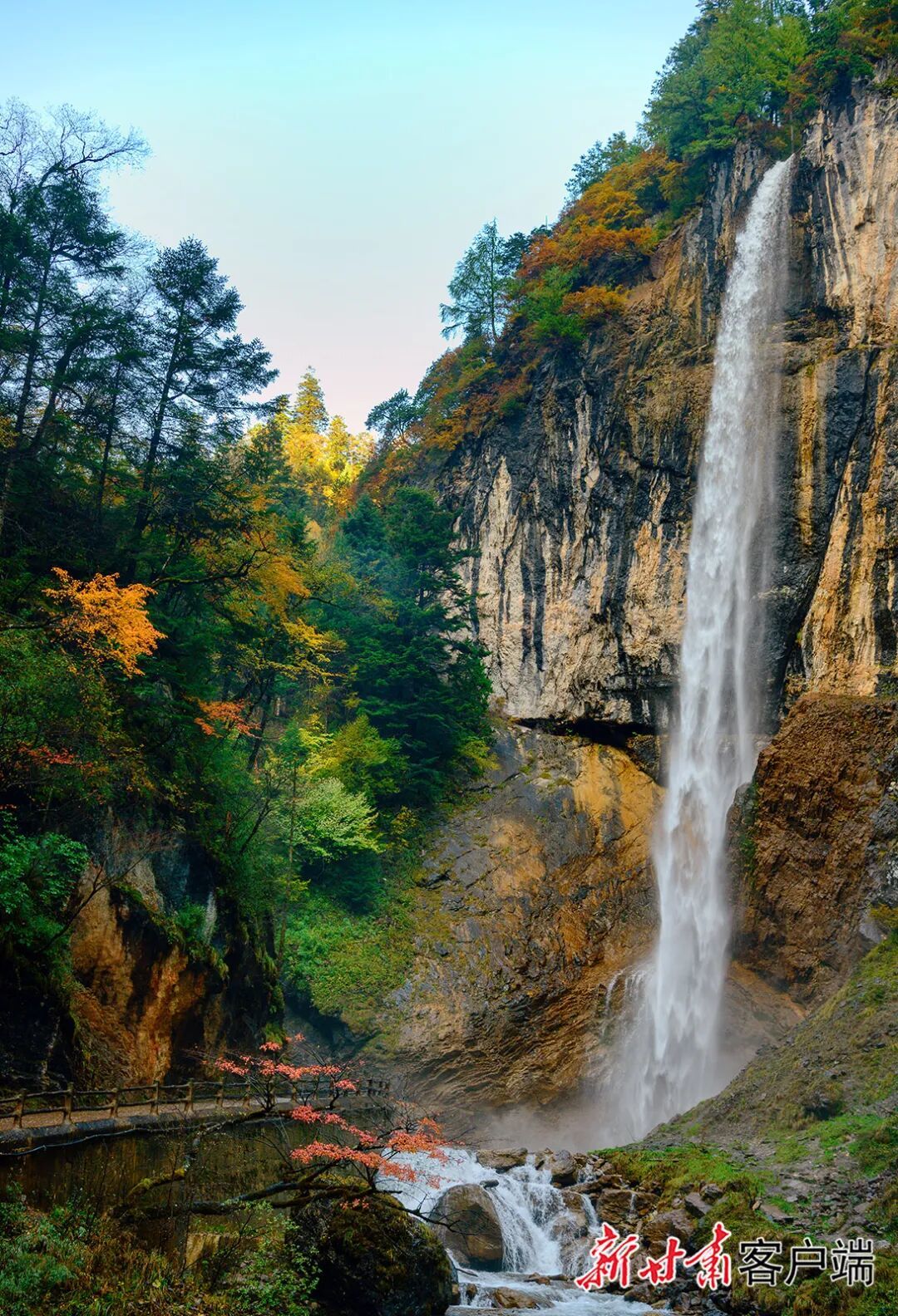 官鹅沟　新甘肃&middot;甘肃日报通讯员　胡卫东