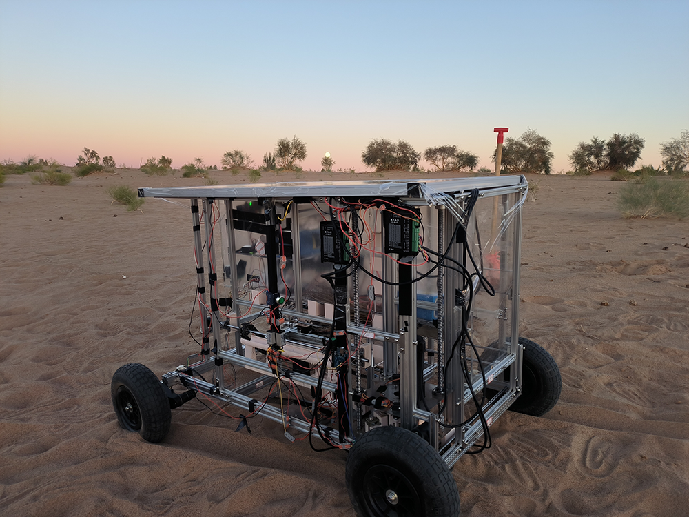 “芒种”的第一款自动种植小车