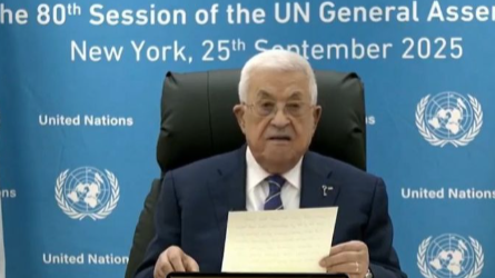 美国拒发签证，巴勒斯坦领袖阿巴斯通过视频发言，谴责以色列的罪行