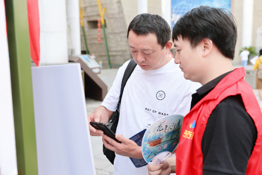 龙虎山景区国庆黄金周:精细化服务筑底色 文明新风润旅途