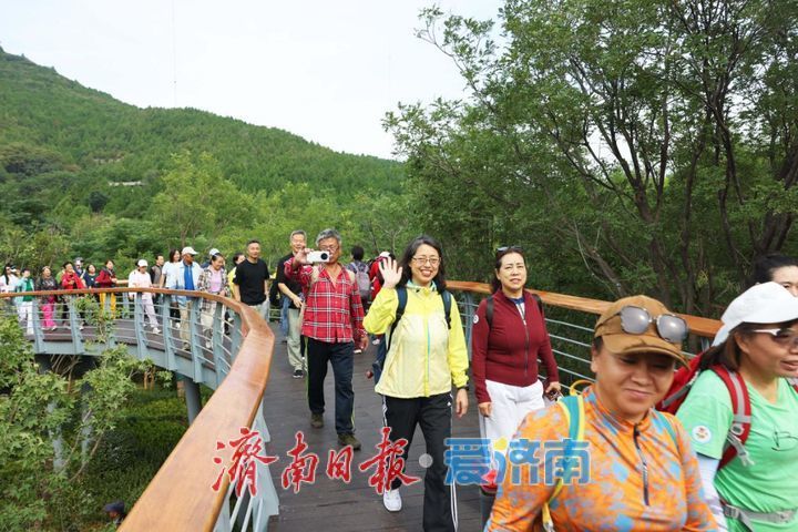 济南市公园景区推出四大主题67项文化活动，伴您过“双节”