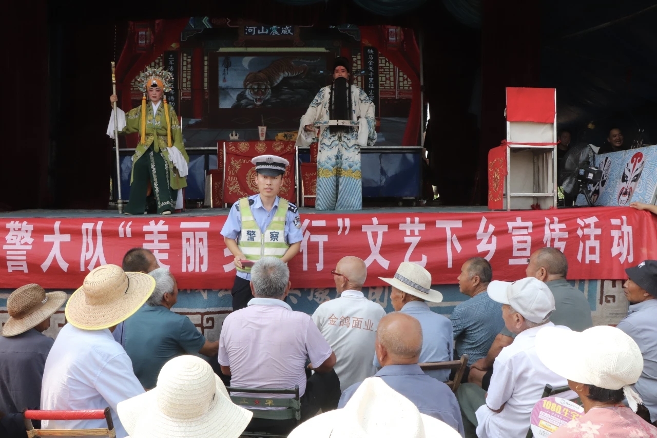 商丘交警积极备战中秋国庆“双节”期间交通安保工作