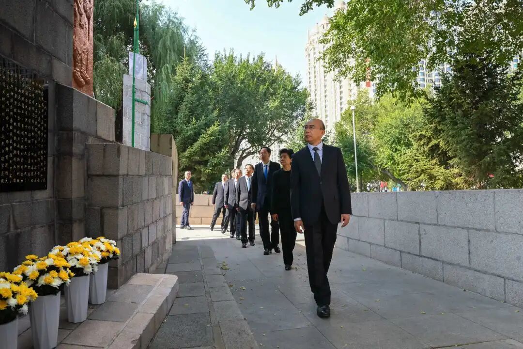 微信图片_2025-09-30_194624_112.jpg