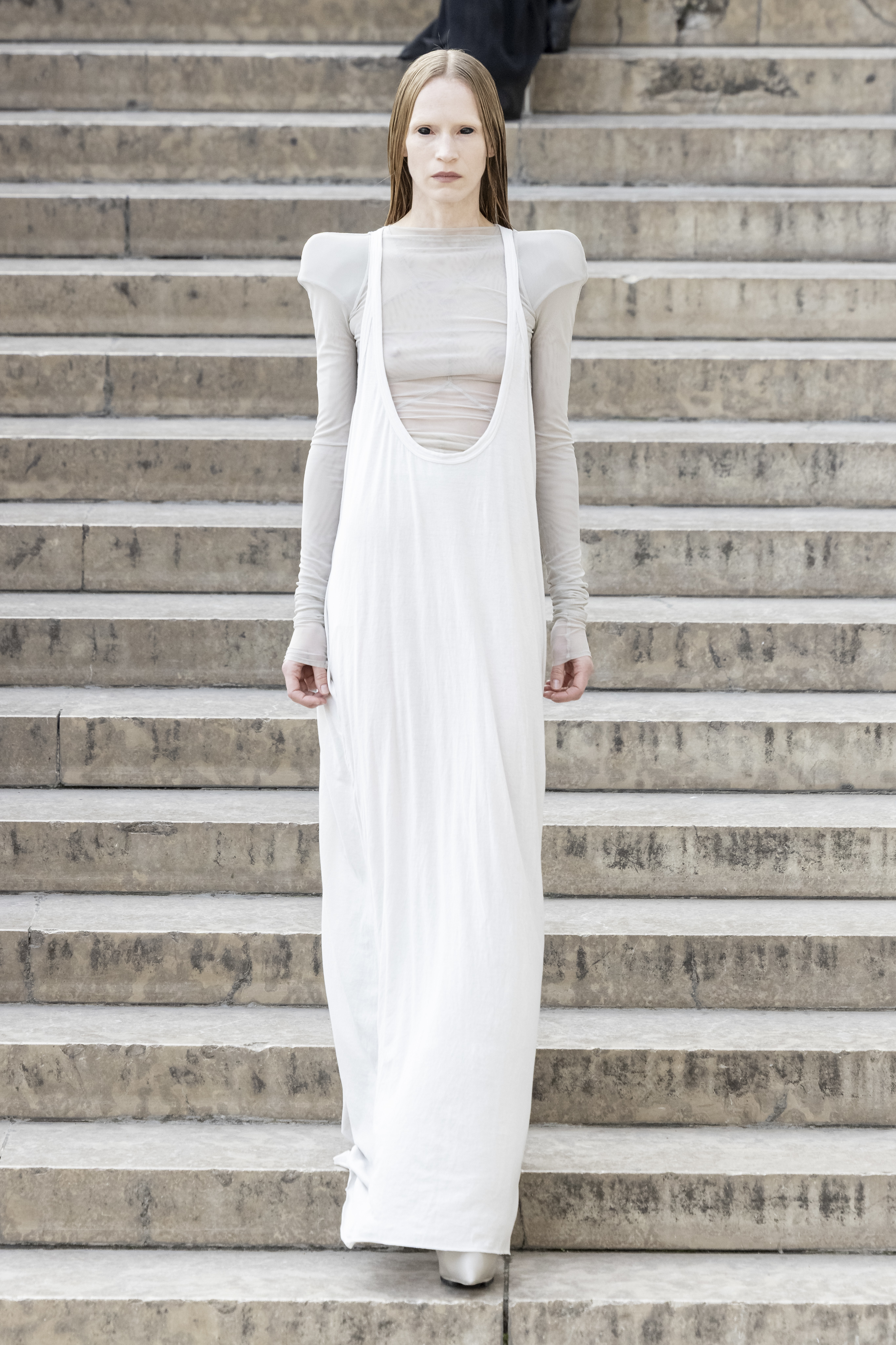 RICK OWENS SS26女装秀《TEMPLE》