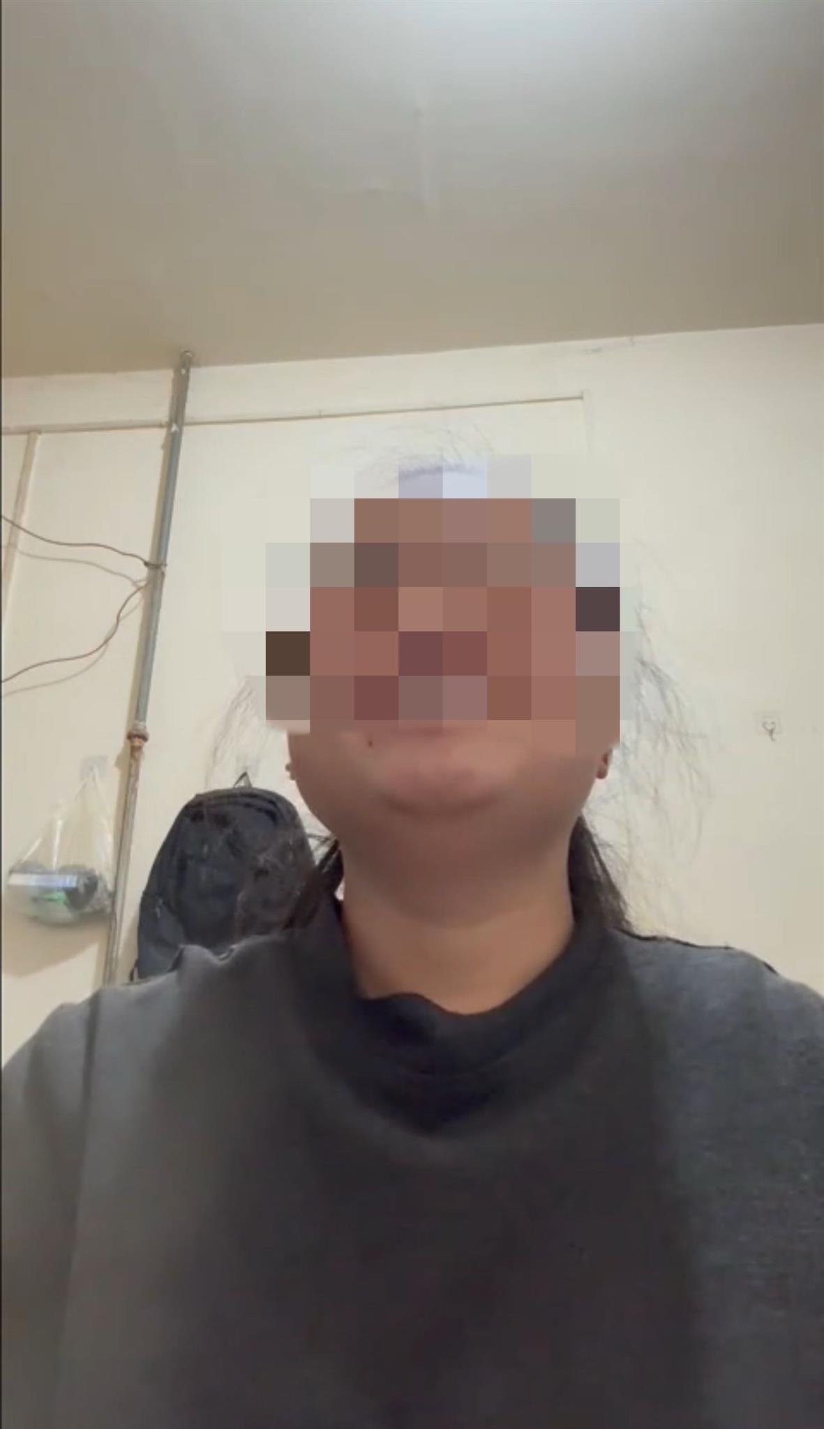 “带导盲犬夜爬泰山”当事人再发声：否认虐犬打犬