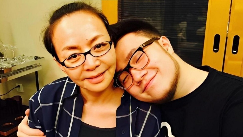 别墅做公证！孙子全姓宋，英达这次彻底慌了，宋丹丹手段太绝了!封面图